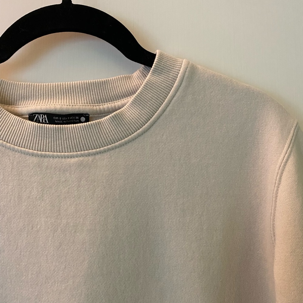 Zara Cream Fleece Sweater sz. S